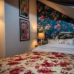 W Starej Karczmie 3* Liszki