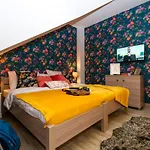 W Starej Karczmie 3*