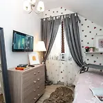 W Starej Karczmie 3* Liszki
