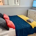 Bed & Breakfast W Starej Karczmie - By Upstairs