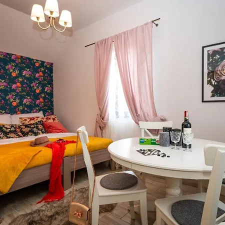 W Starej Karczmie B&B Liszki