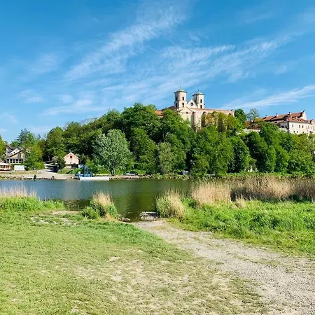 W Starej Karczmie - By Upstairs Liszki