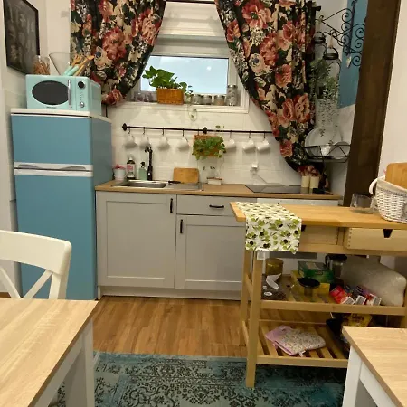 Bed & Breakfast W Starej Karczmie - By Upstairs Liszki