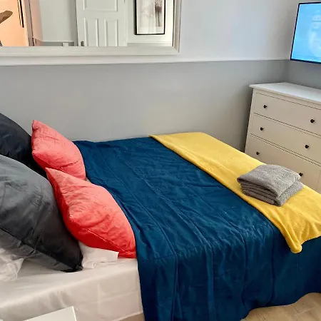 Bed & Breakfast W Starej Karczmie - By Upstairs