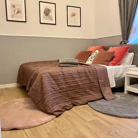 Bed & Breakfast W Starej Karczmie - By Upstairs 4*