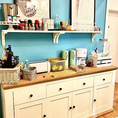 Bed & Breakfast W Starej Karczmie - By Upstairs 4*