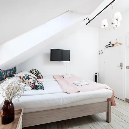 Bed & Breakfast W Starej Karczmie - Free Parking - By Upstairs 3*